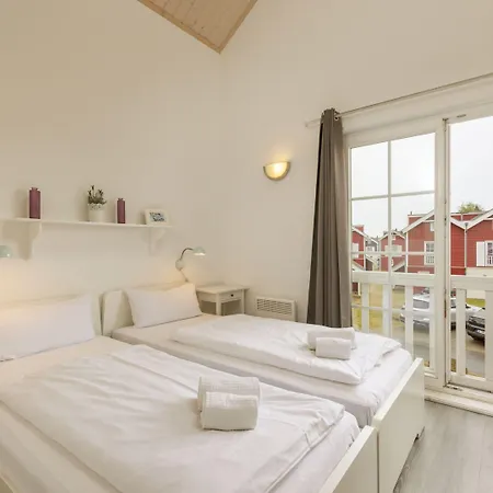 Semesterbostad With Bubble Bath On The Baltic Sea Sierksdorf